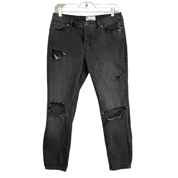 Free People Black Distressed Fishnet Mesh Skinny Jeans Size 28 - Picture 1 of 9